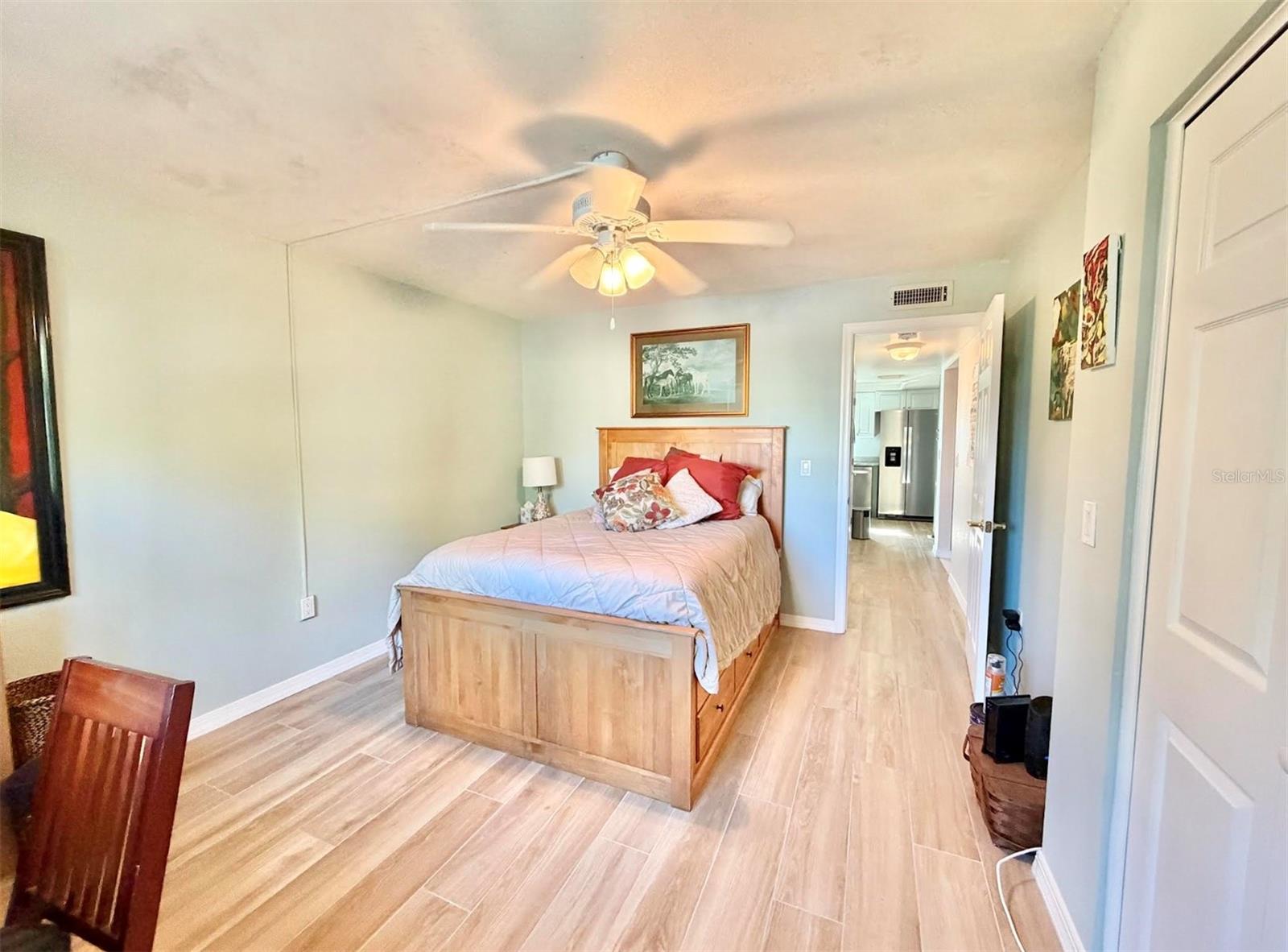 Image 20 of 28 For 2453 Egret Boulevard 102