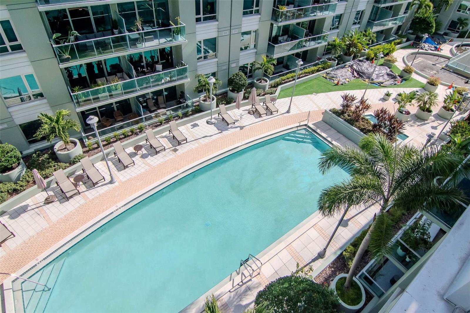 Image 18 of 57 For 111 12th Street 1712