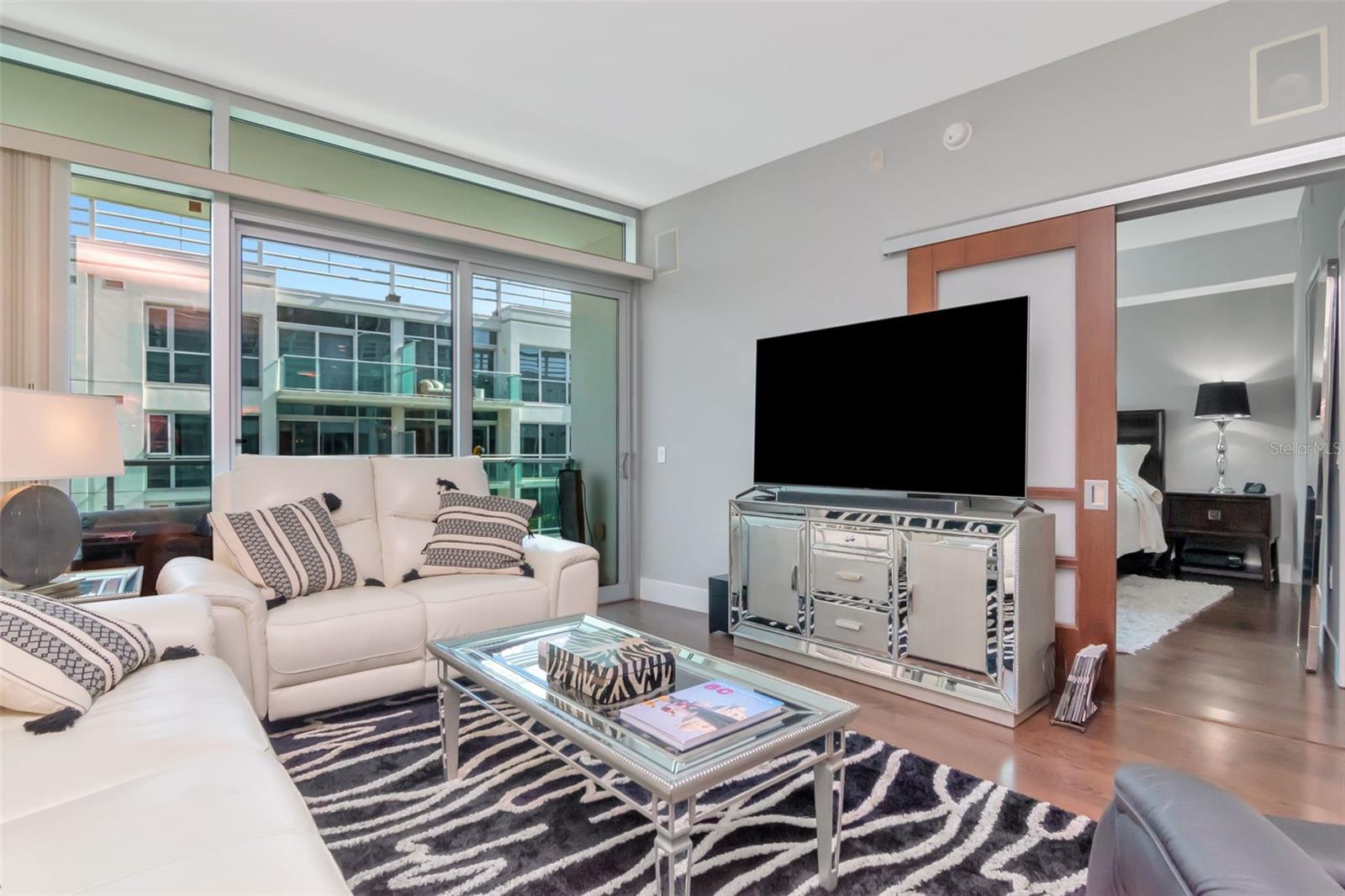 Image 24 of 57 For 111 12th Street 1712