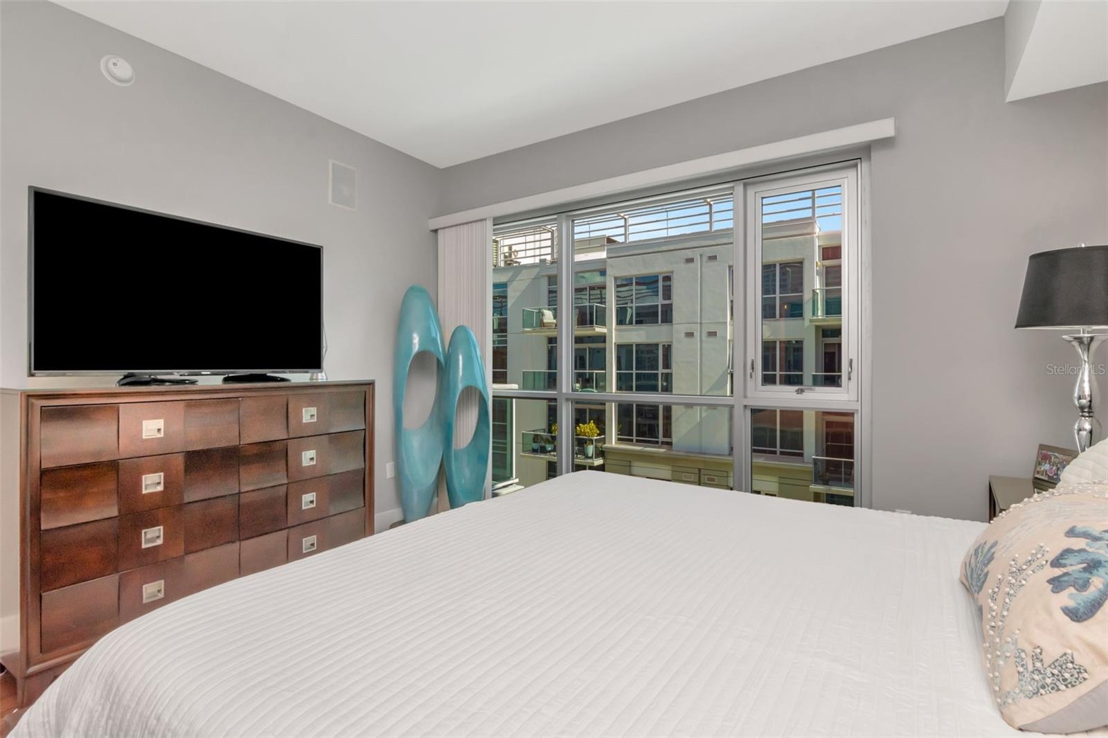 Image 26 of 57 For 111 12th Street 1712