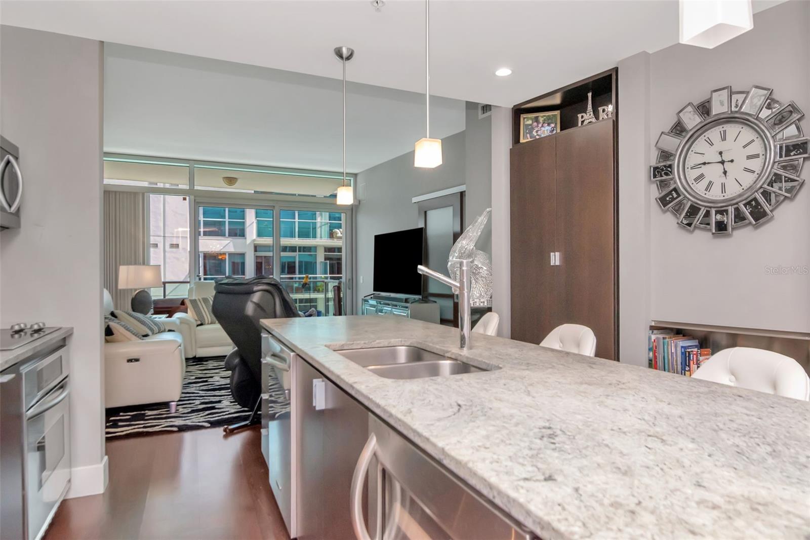 Image 4 of 57 For 111 12th Street 1712