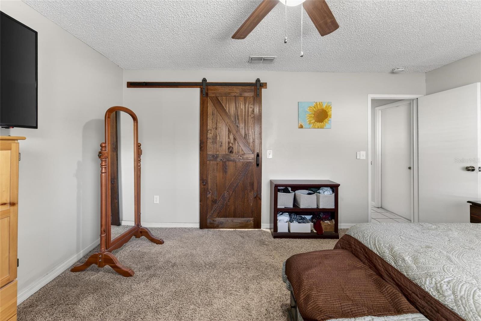 Image 28 of 54 For 1938 Cinnamon Drive