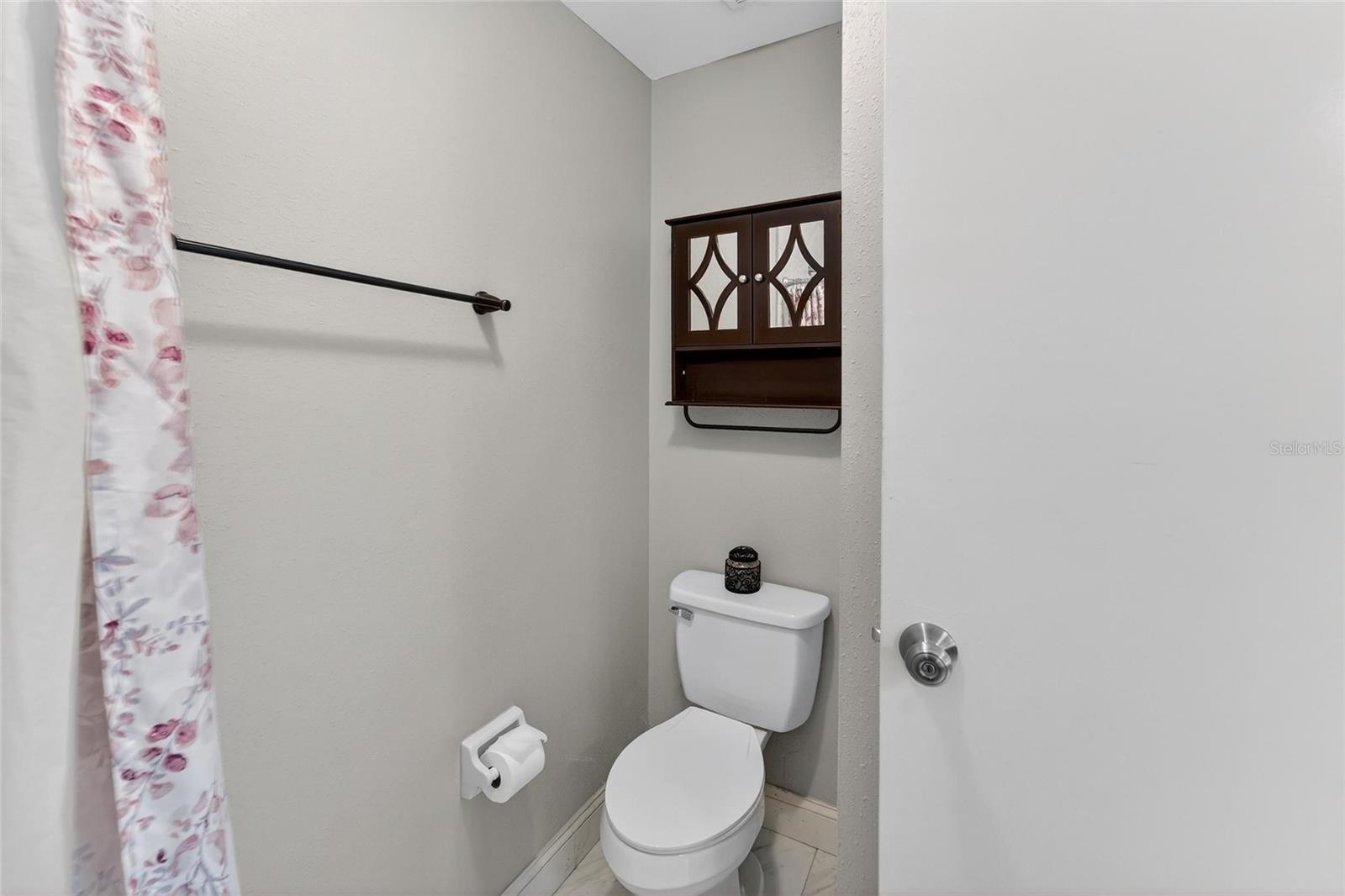 Image 31 of 54 For 1938 Cinnamon Drive