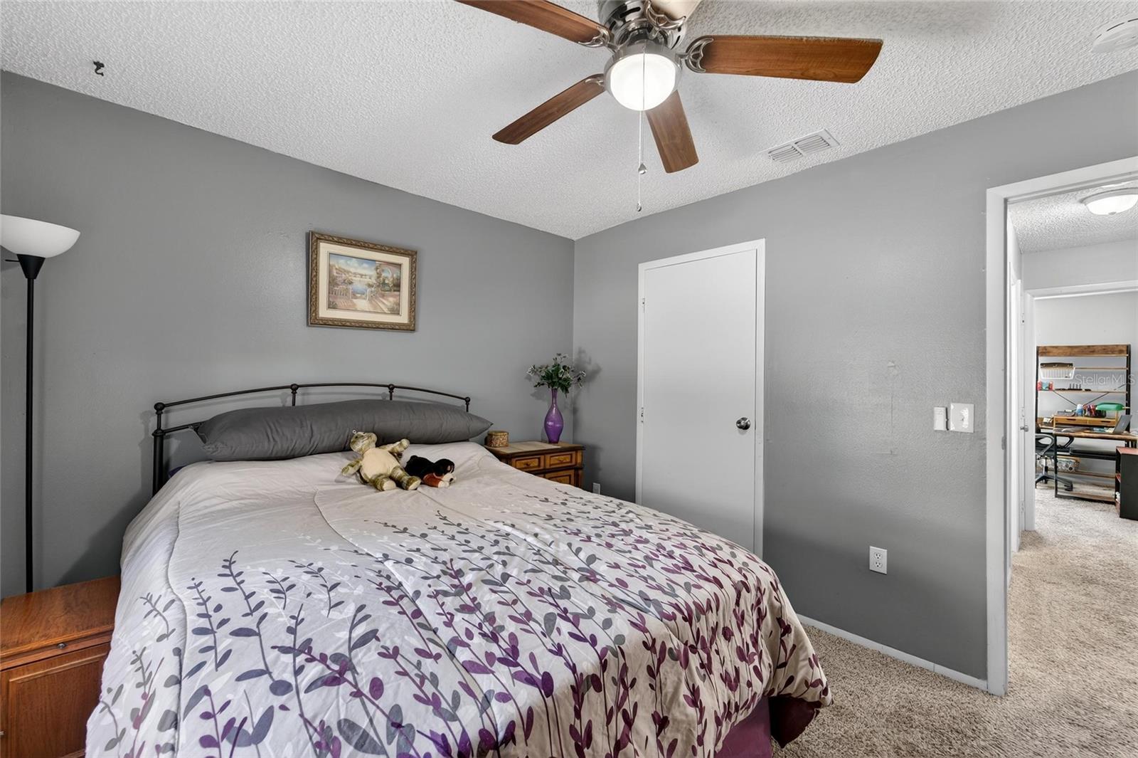 Image 34 of 54 For 1938 Cinnamon Drive