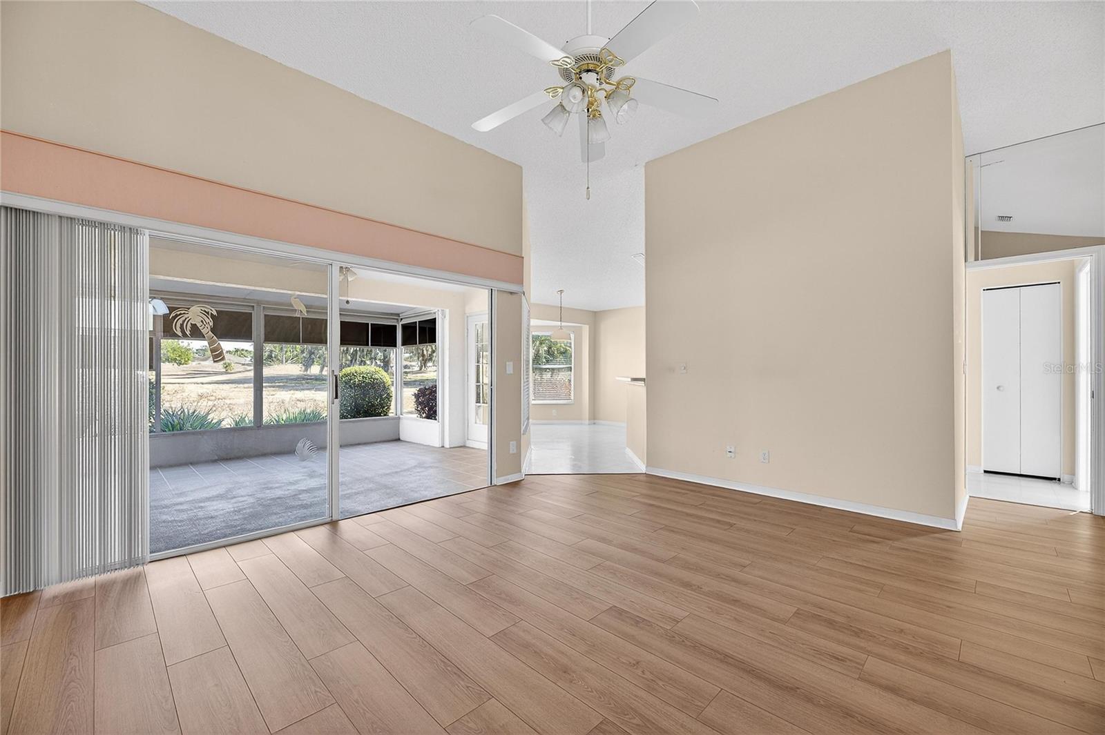 Image 12 of 80 For 743 Winterbrooke Way