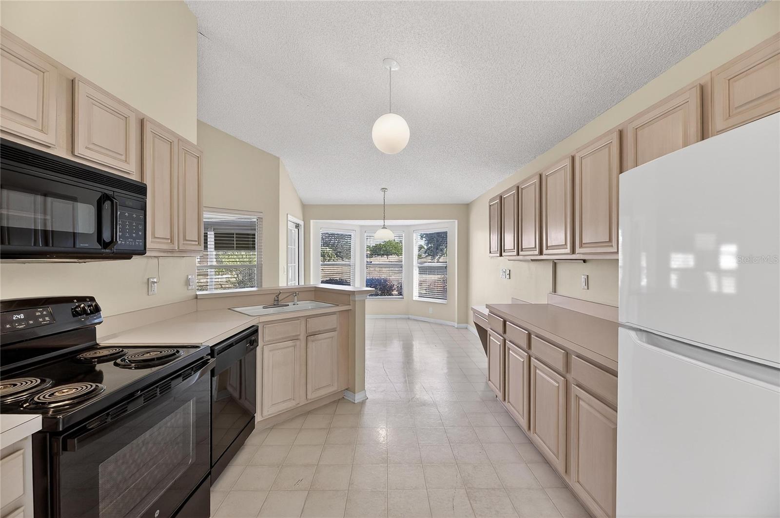 Image 18 of 80 For 743 Winterbrooke Way