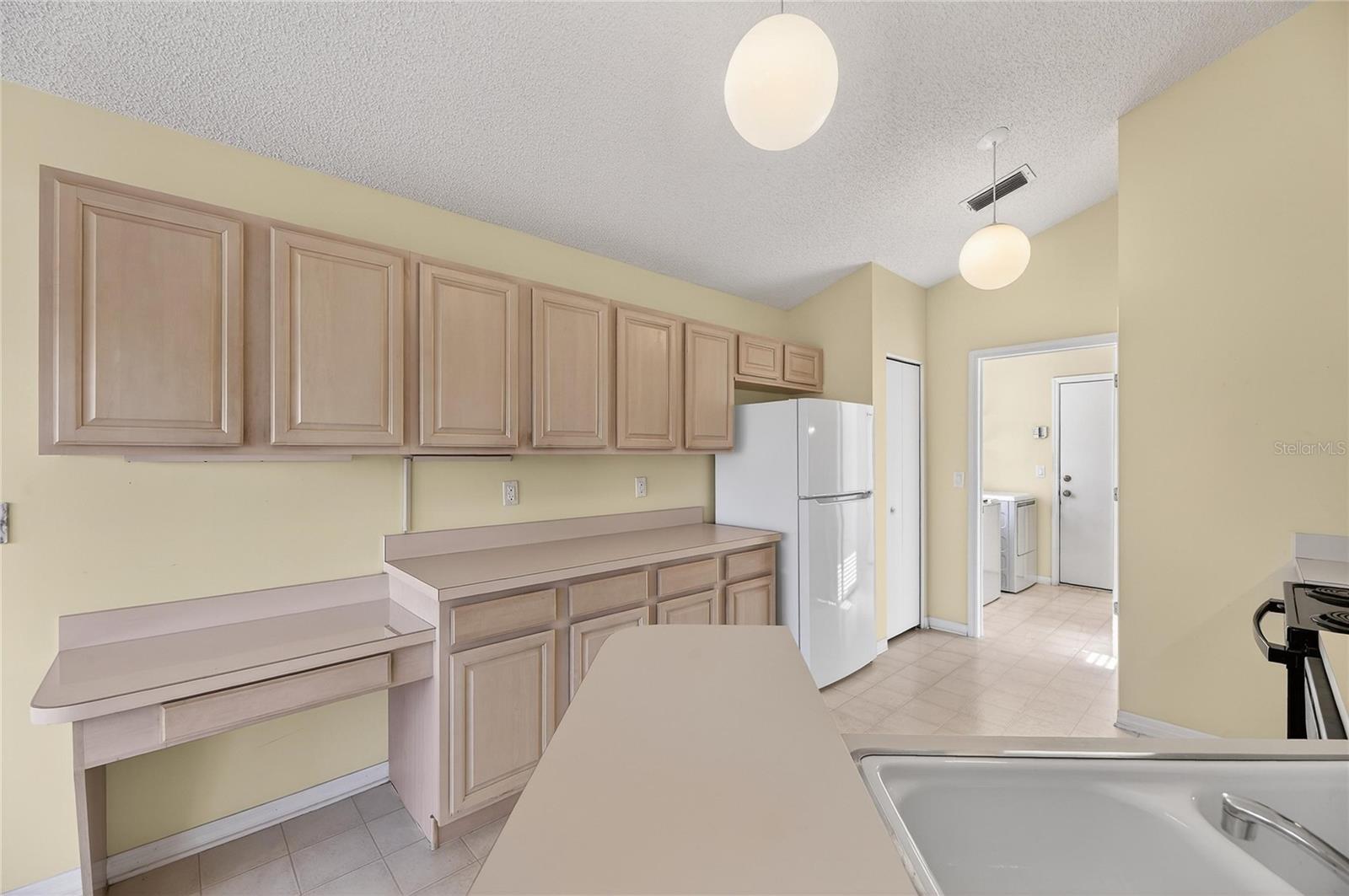 Image 22 of 80 For 743 Winterbrooke Way