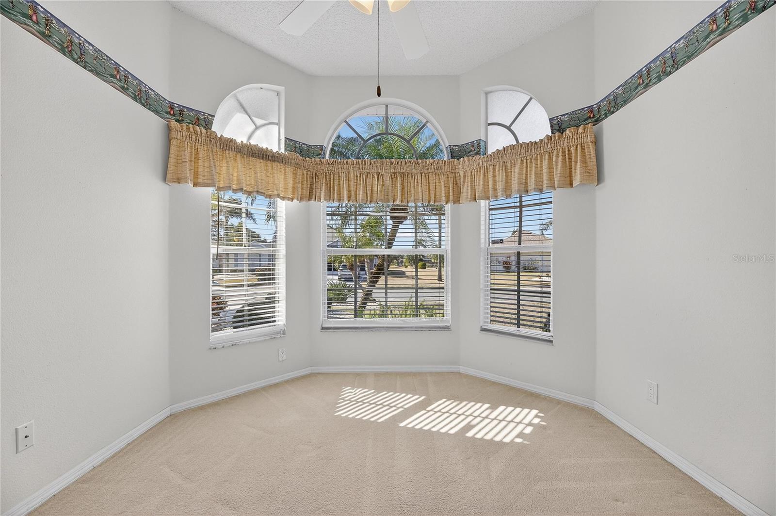 Image 42 of 80 For 743 Winterbrooke Way