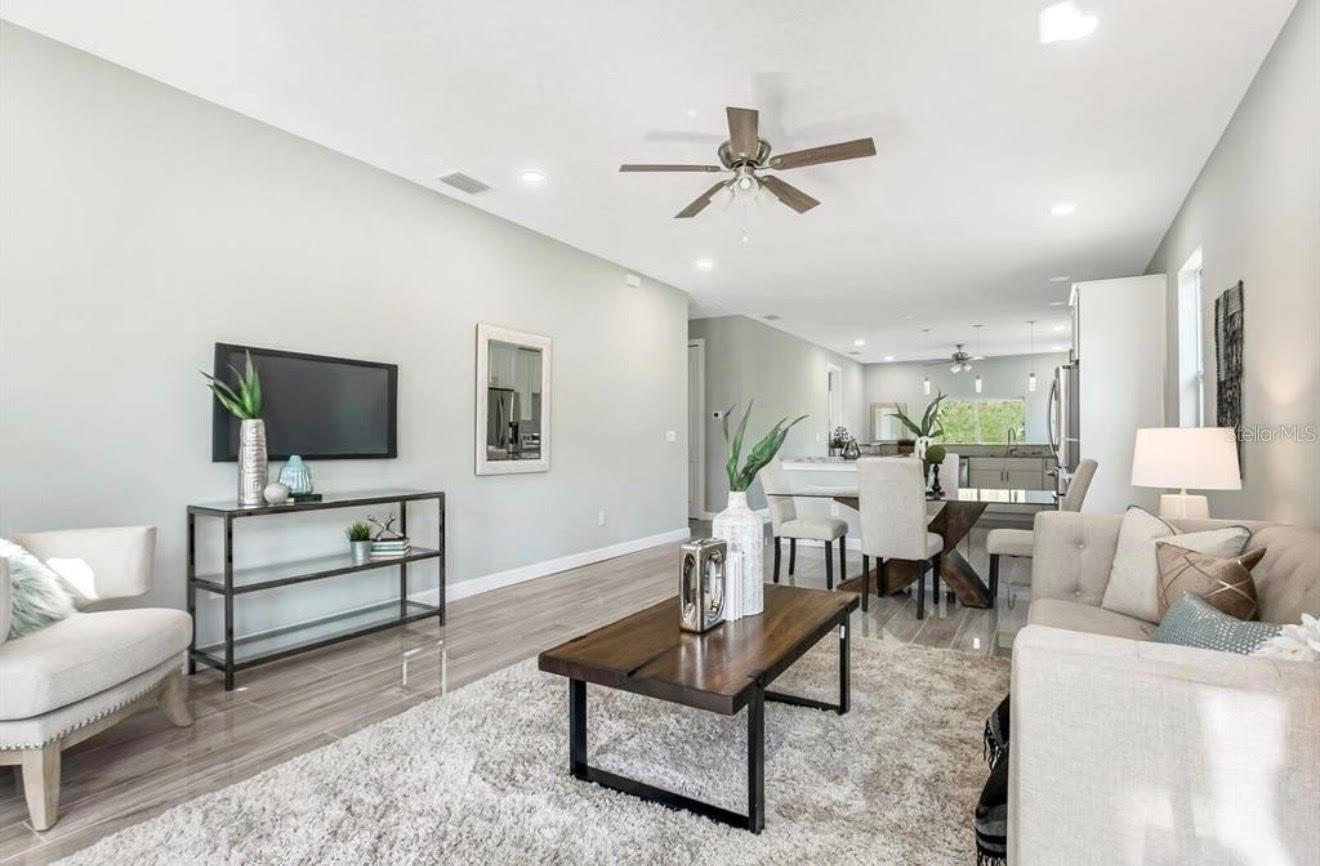 Image 4 of 17 For 5037 23rd St N