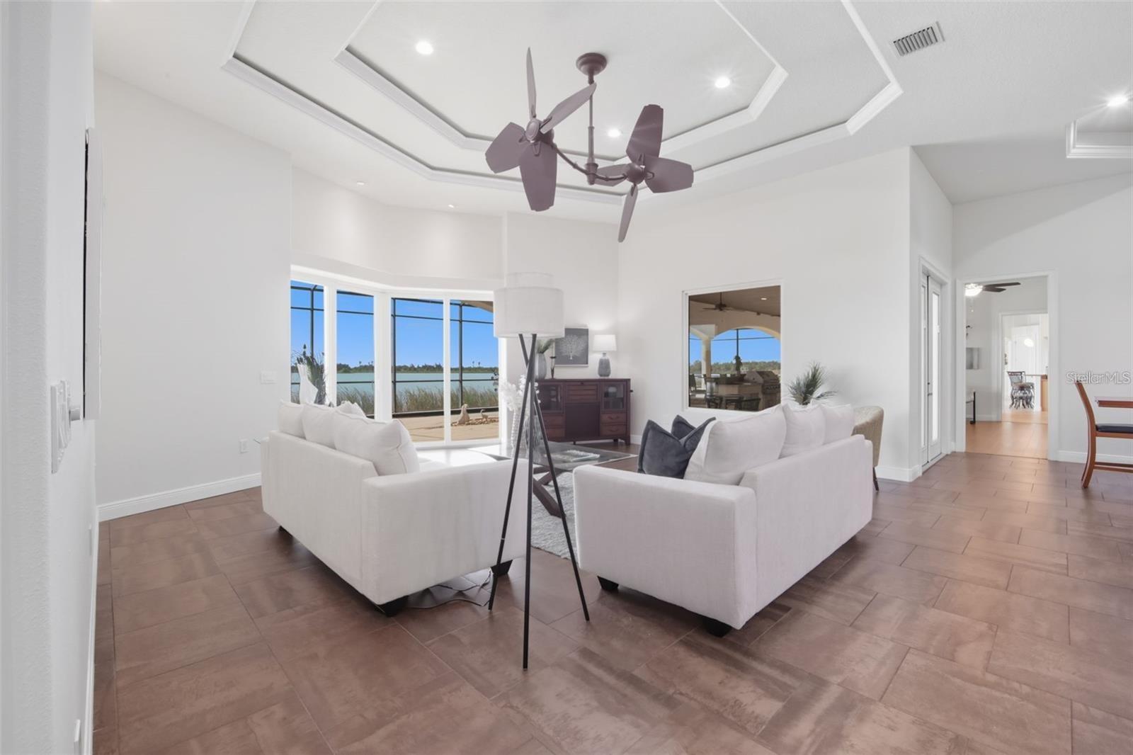 Image 12 of 100 For 3215 Gulf City Road