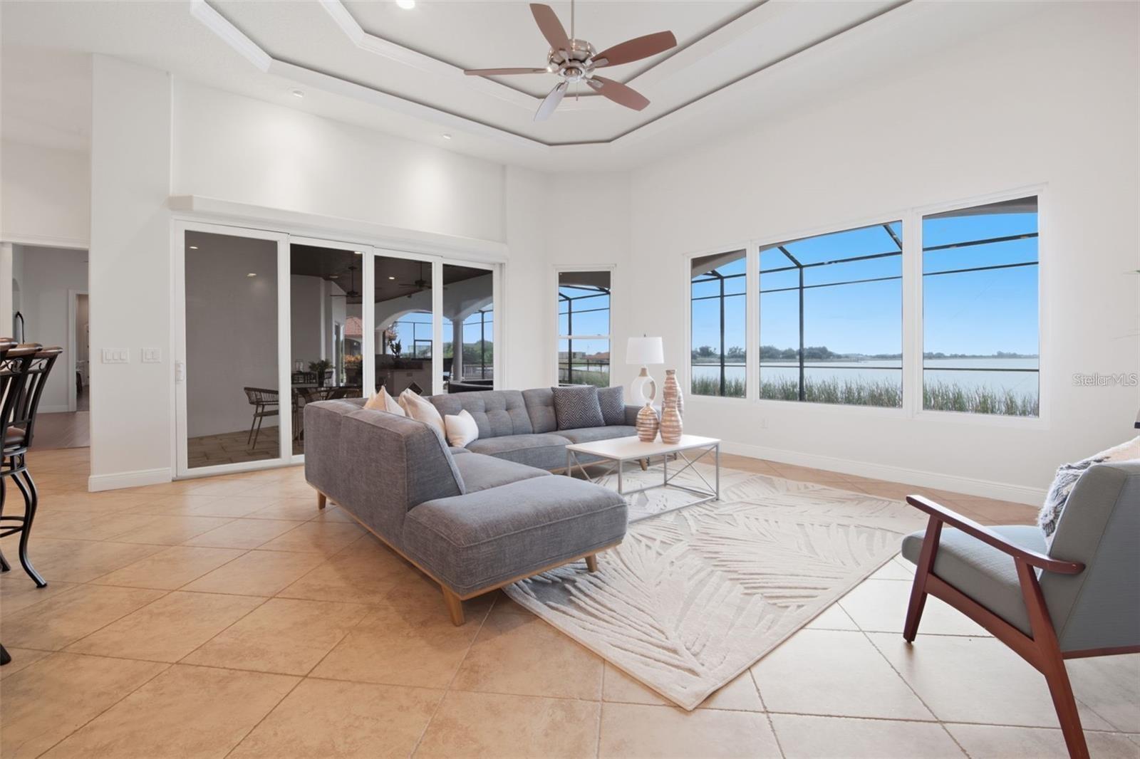 Image 47 of 100 For 3215 Gulf City Road