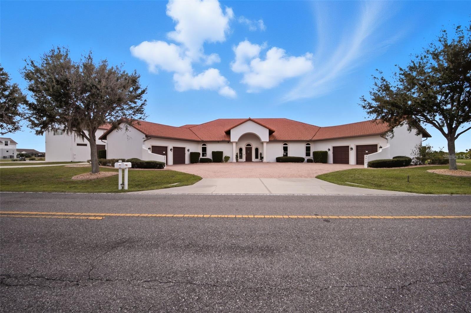 Image 6 of 100 For 3215 Gulf City Road