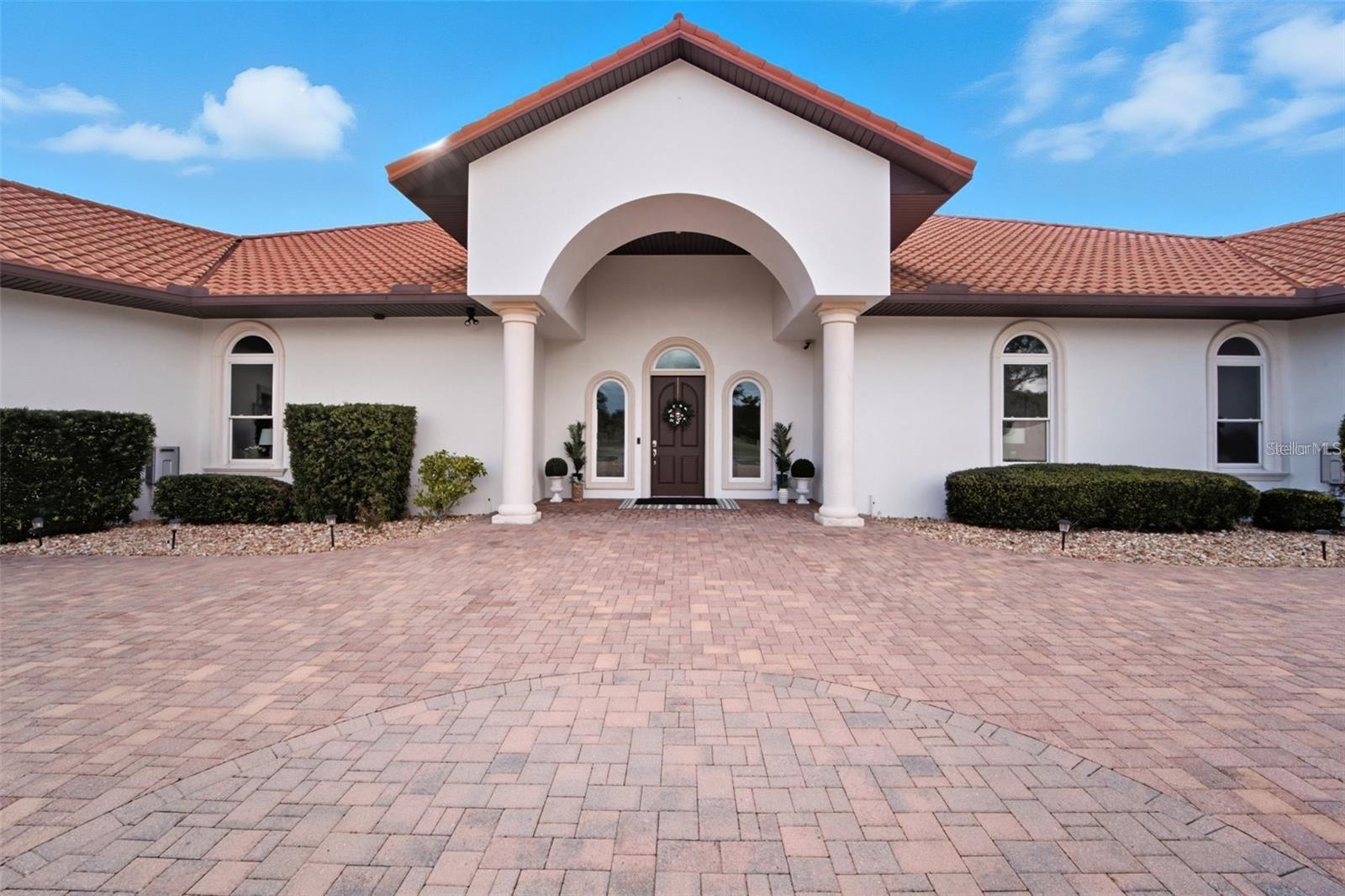 Image 7 of 100 For 3215 Gulf City Road