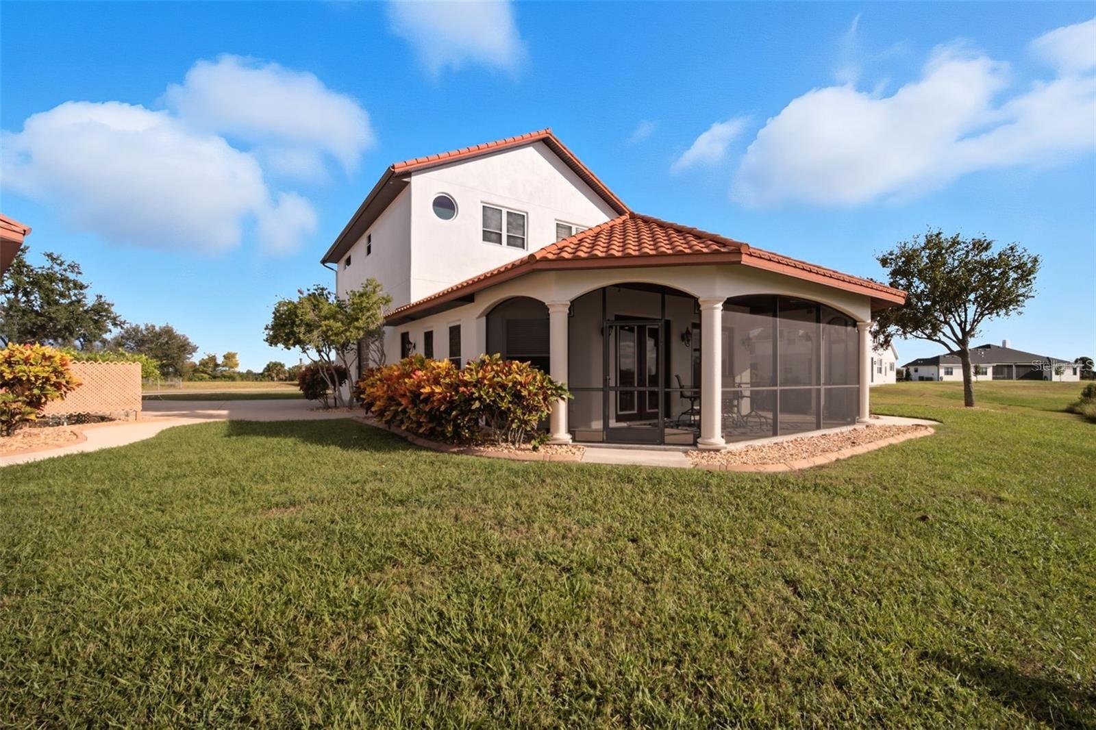 Image 76 of 100 For 3215 Gulf City Road