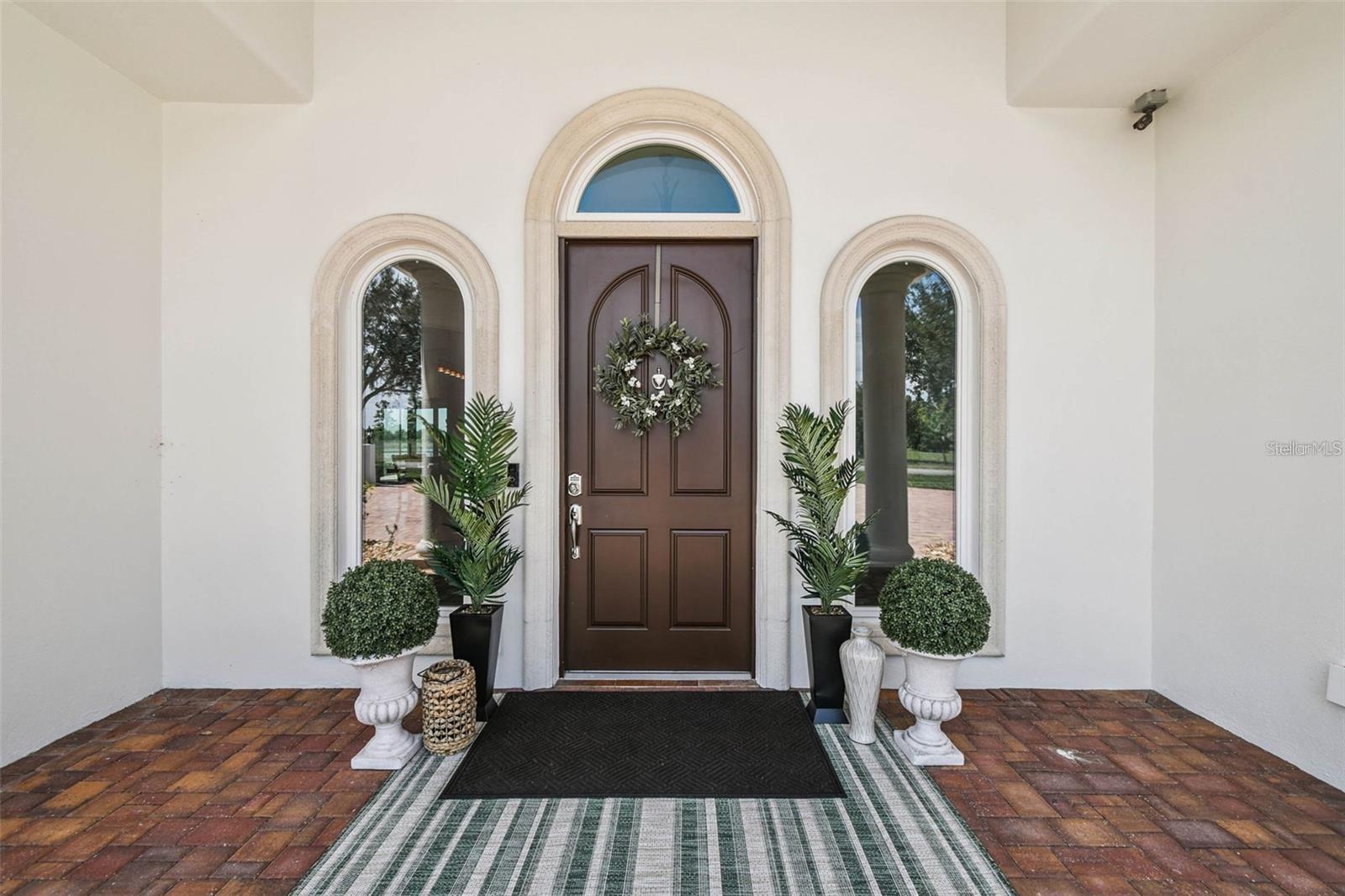 Image 8 of 100 For 3215 Gulf City Road