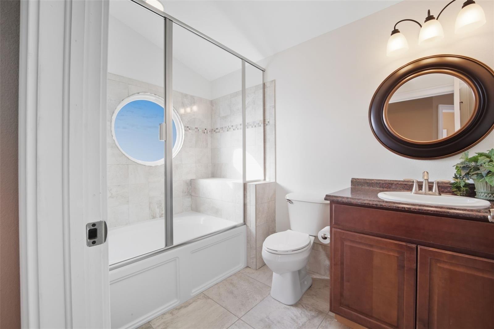 Image 85 of 100 For 3215 Gulf City Road