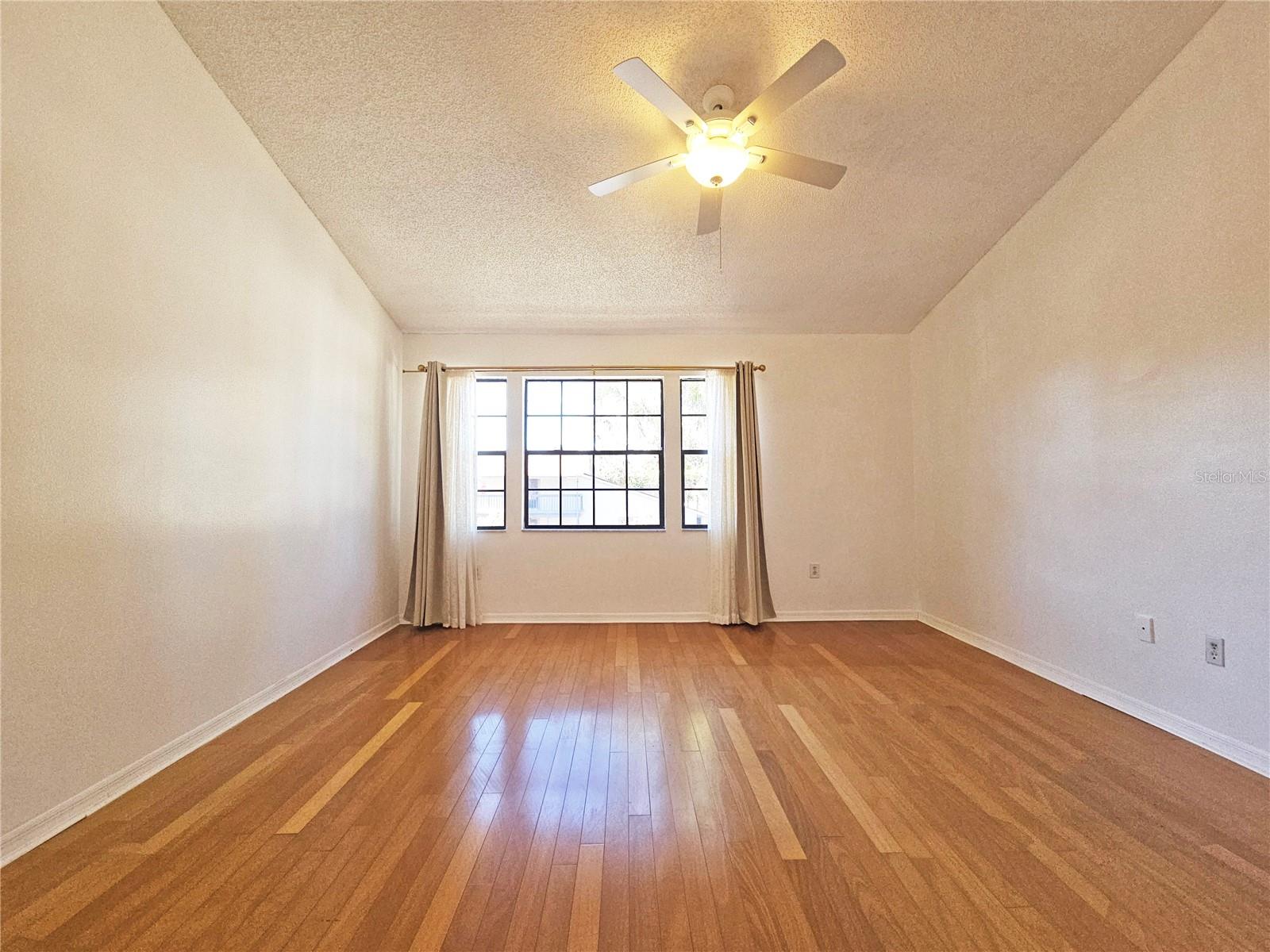 Image 33 of 57 For 10488 Saint Tropez Place 102