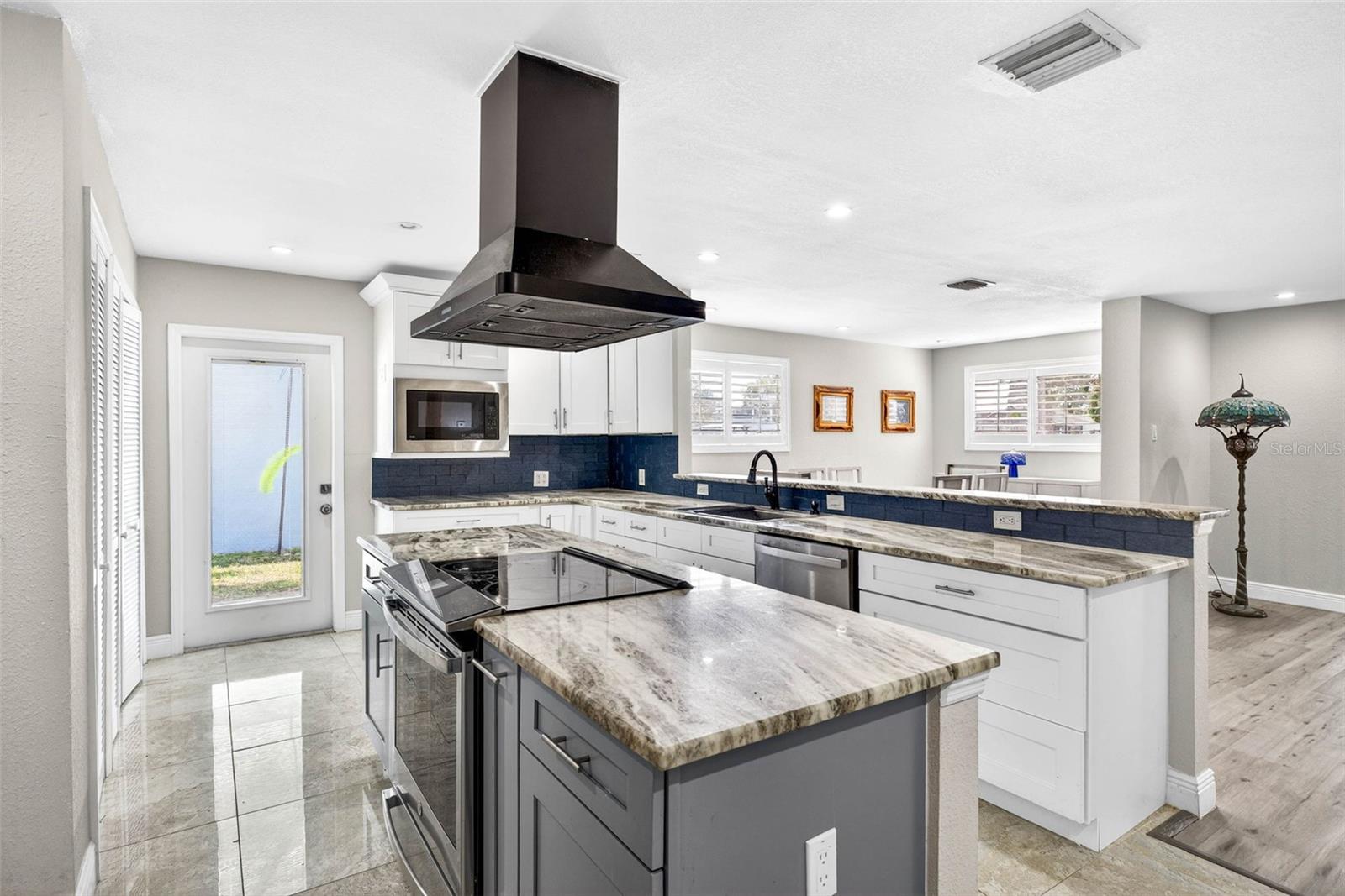 Image 12 of 52 For 8718 Tahiti Lane