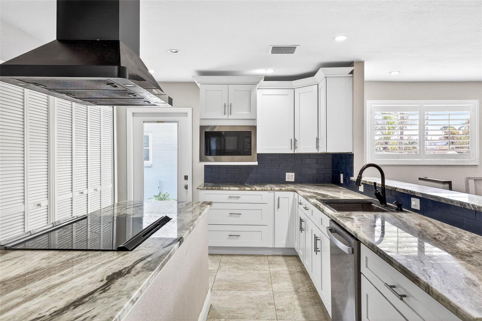 Image 13 of 52 For 8718 Tahiti Lane