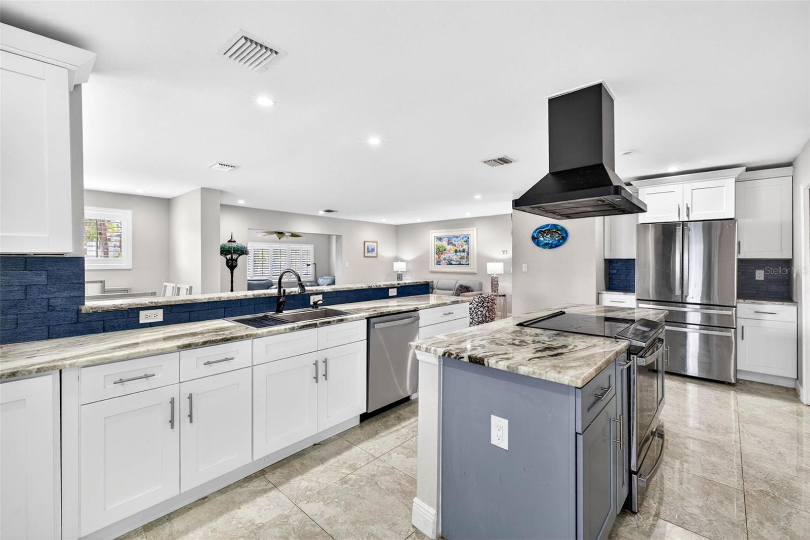 Image 14 of 52 For 8718 Tahiti Lane