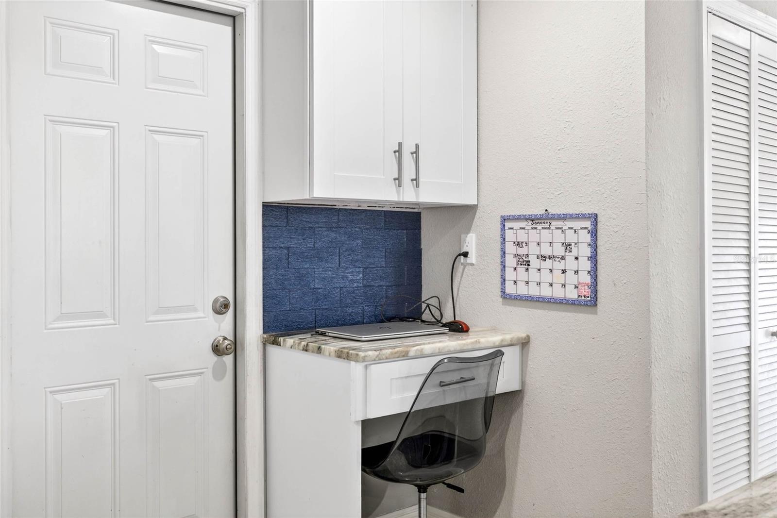 Image 17 of 52 For 8718 Tahiti Lane