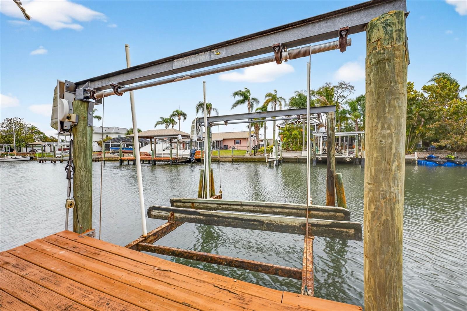 Image 43 of 52 For 8718 Tahiti Lane