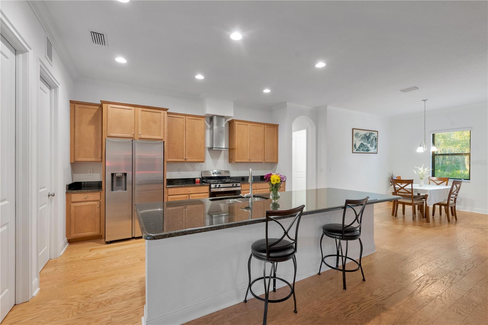 Image 11 of 37 For 3908 Gaviota Drive