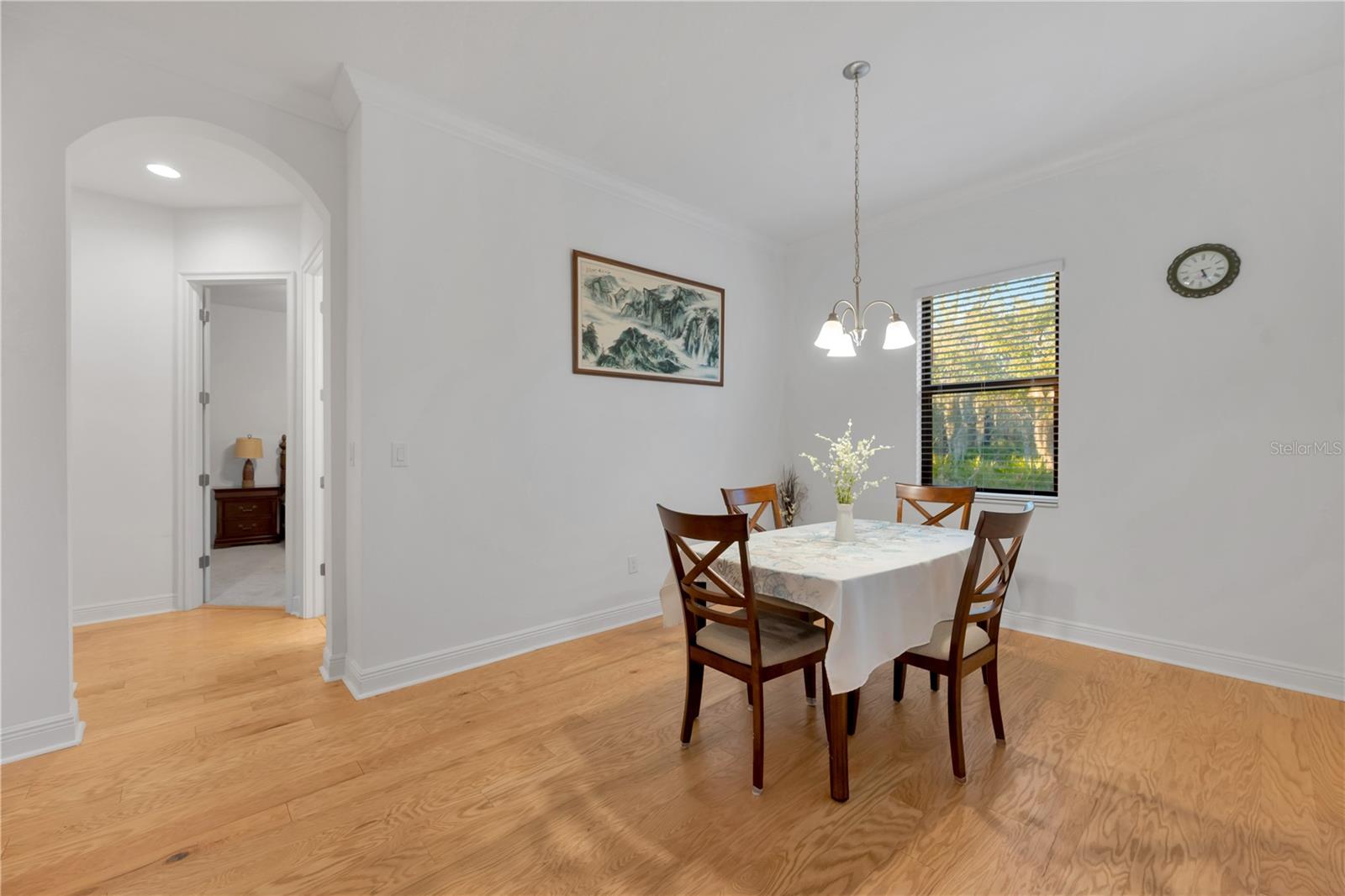 Image 18 of 37 For 3908 Gaviota Drive