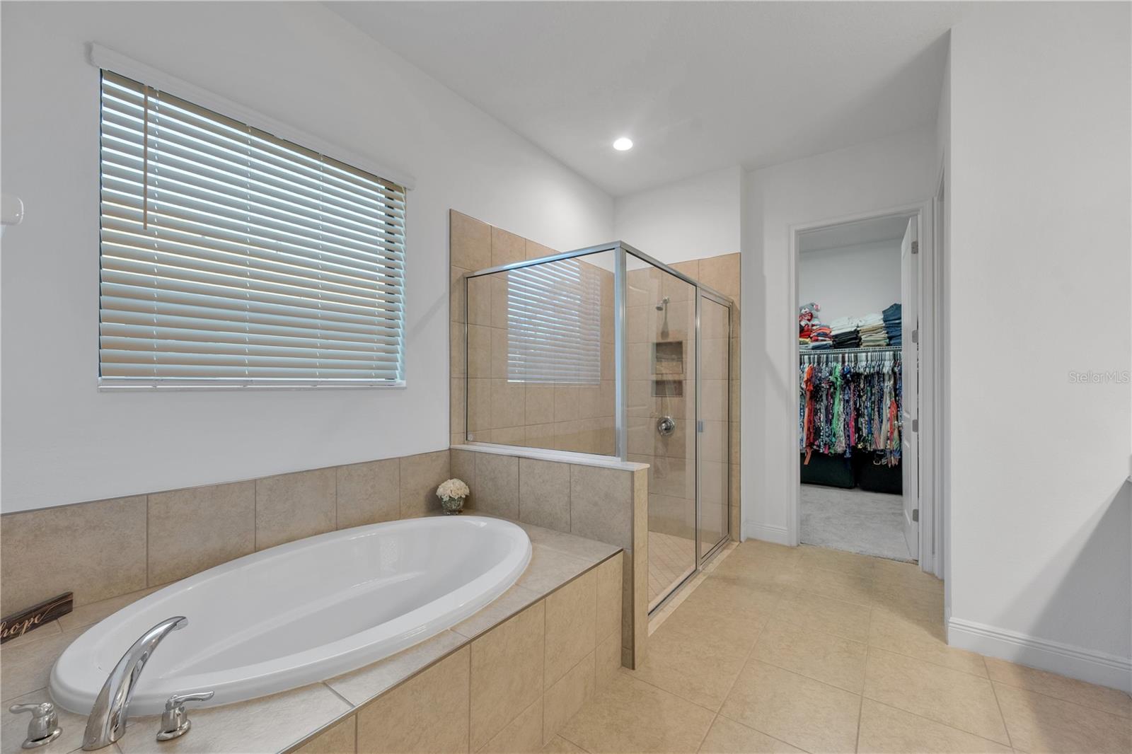 Image 20 of 37 For 3908 Gaviota Drive