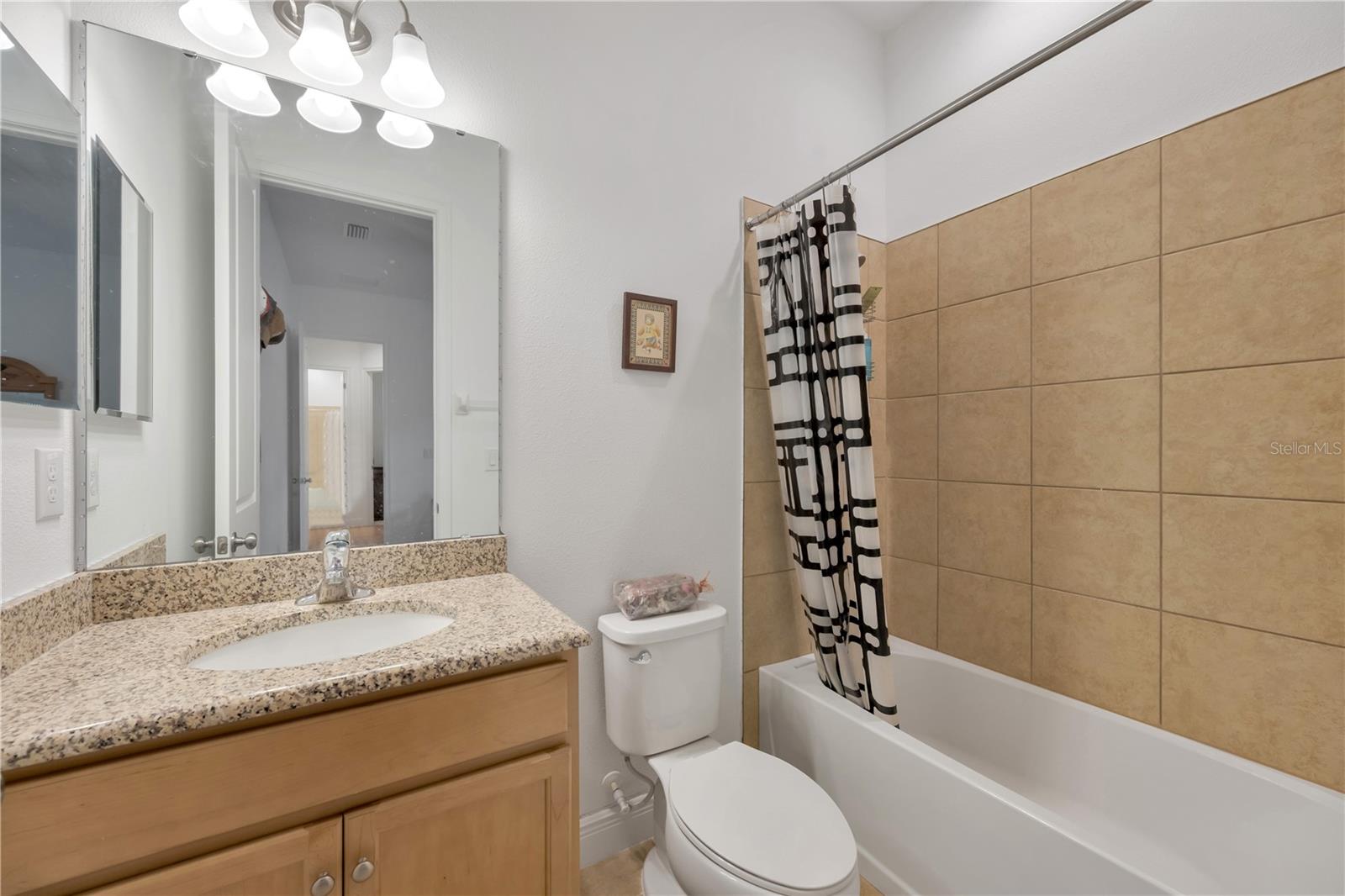 Image 27 of 37 For 3908 Gaviota Drive