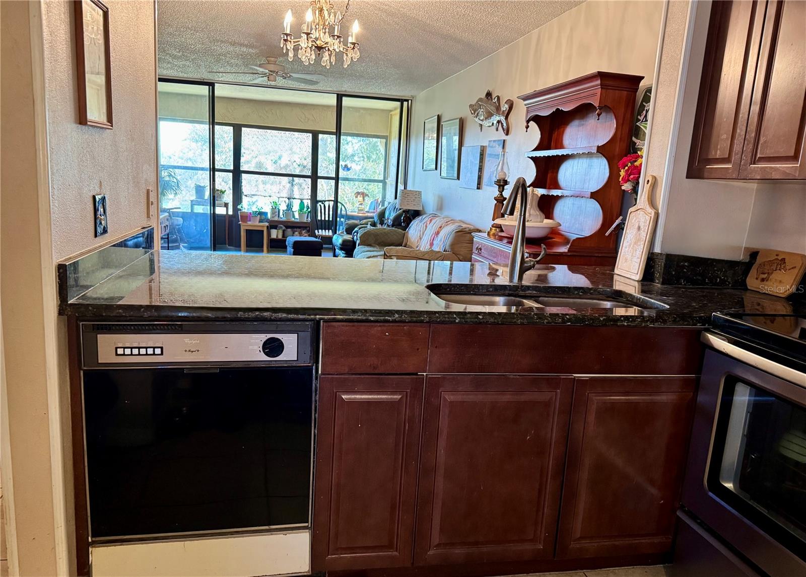 Image 11 of 21 For 12300 Vonn Road 5304