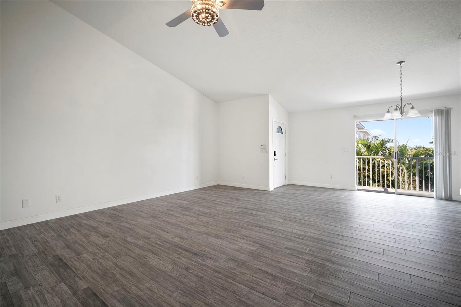 Image 19 of 26 For 1013 Apollo Beach Boulevard 203