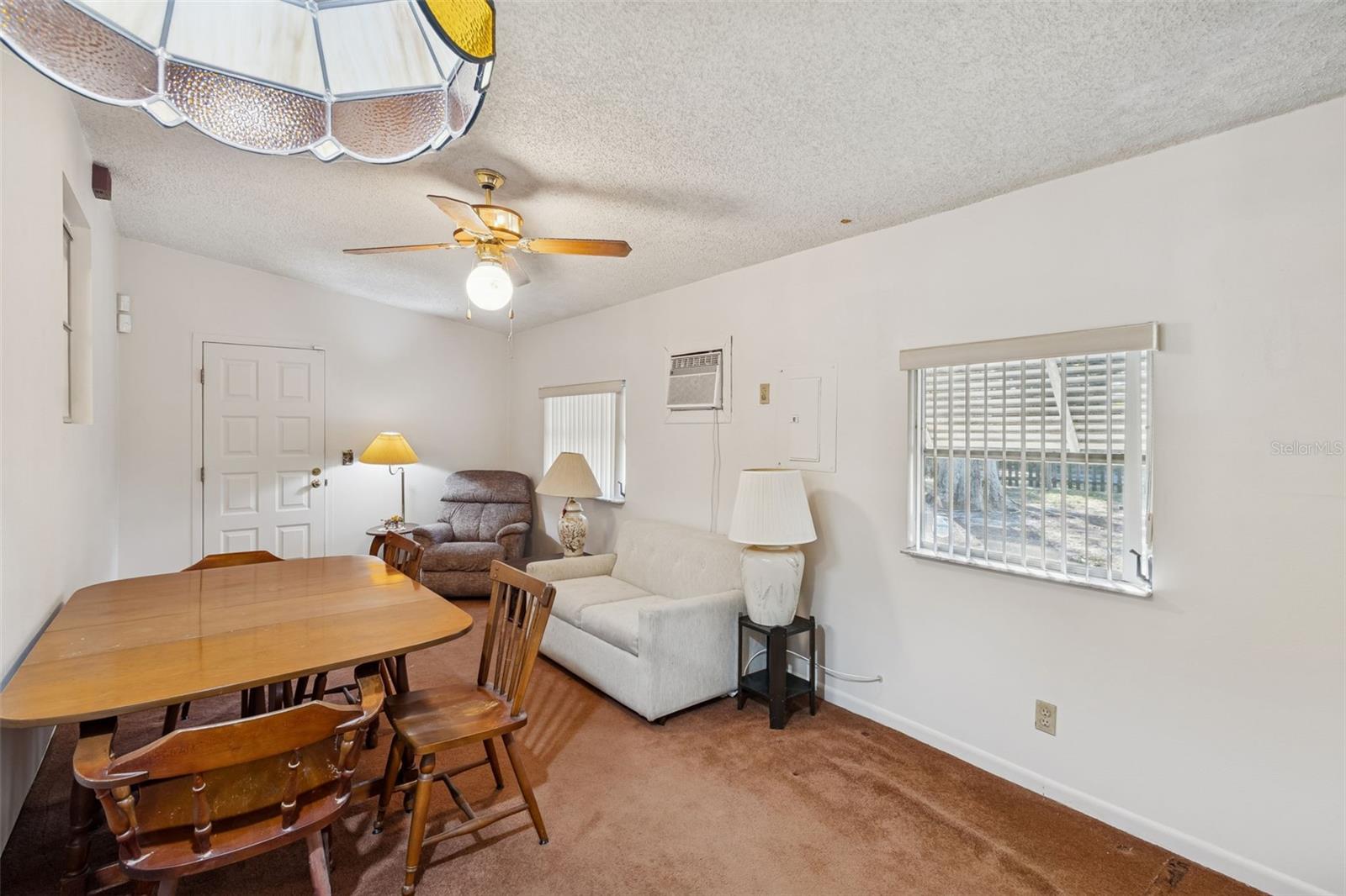 Image 12 of 27 For 1001 Hull Street S