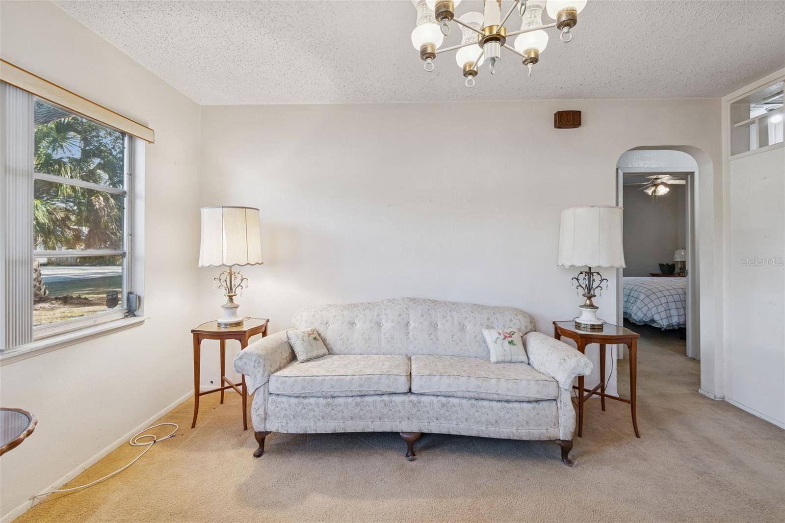 Image 7 of 27 For 1001 Hull Street S