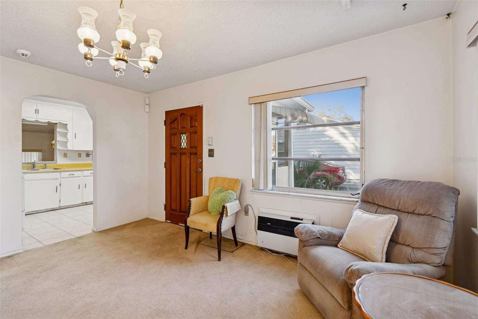 Image 8 of 27 For 1001 Hull Street S