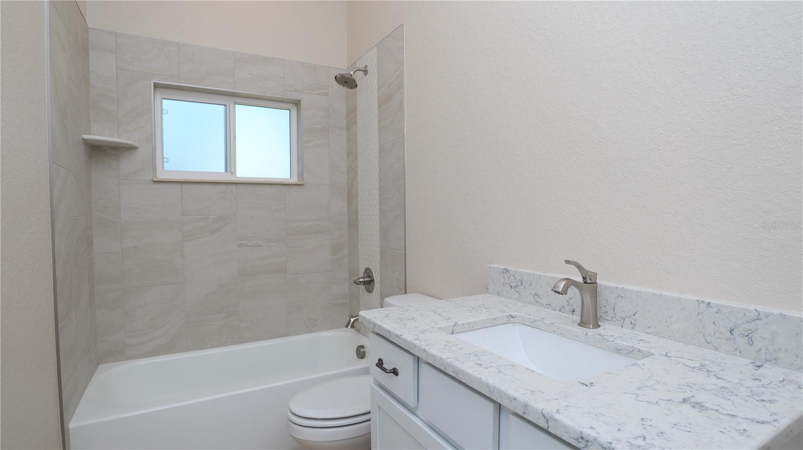 Image 17 of 26 For 12107 Hooded Warbler Court