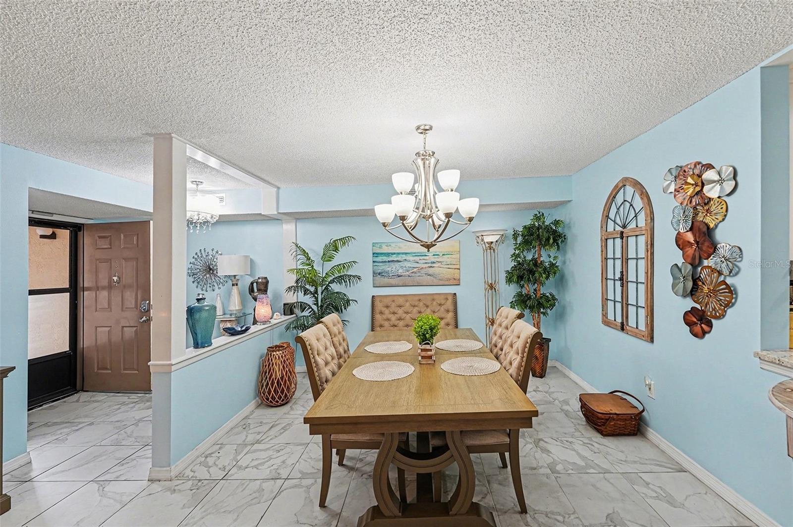 Image 10 of 30 For 8198 Terrace Garden Drive N 411