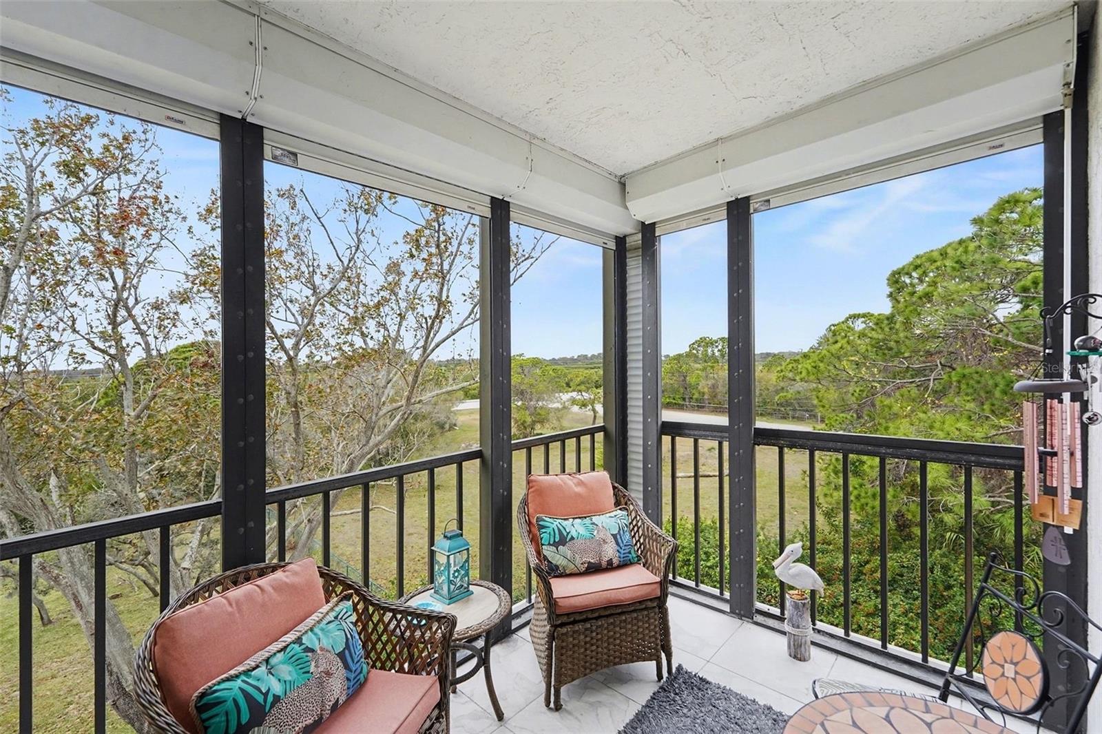 Image 24 of 30 For 8198 Terrace Garden Drive N 411