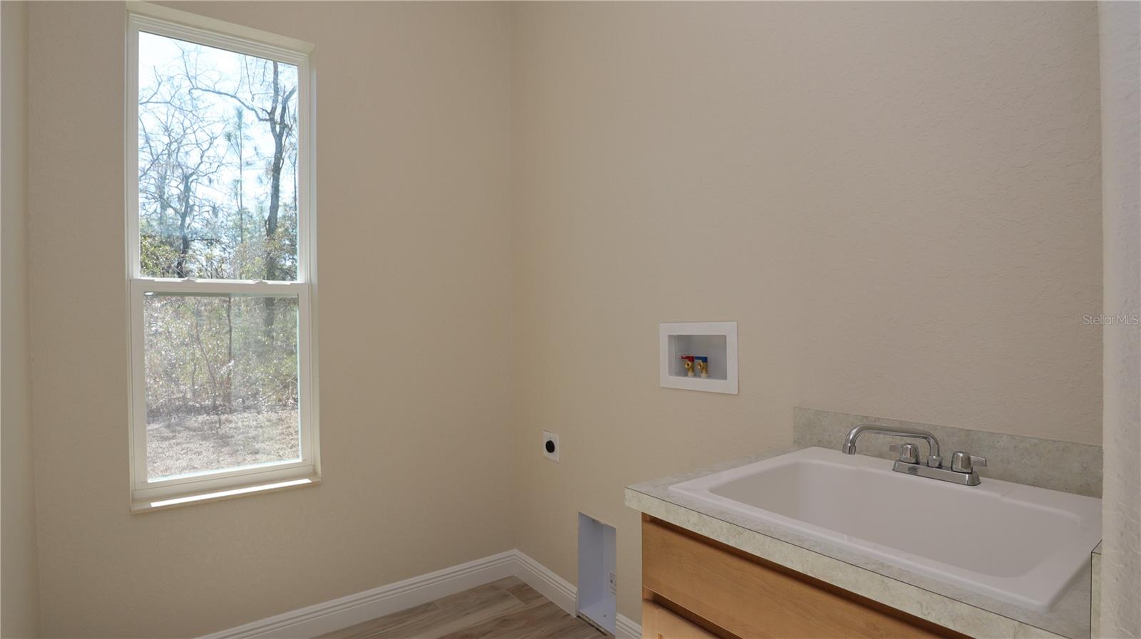 Image 13 of 24 For 12085 Harris Hawk Road