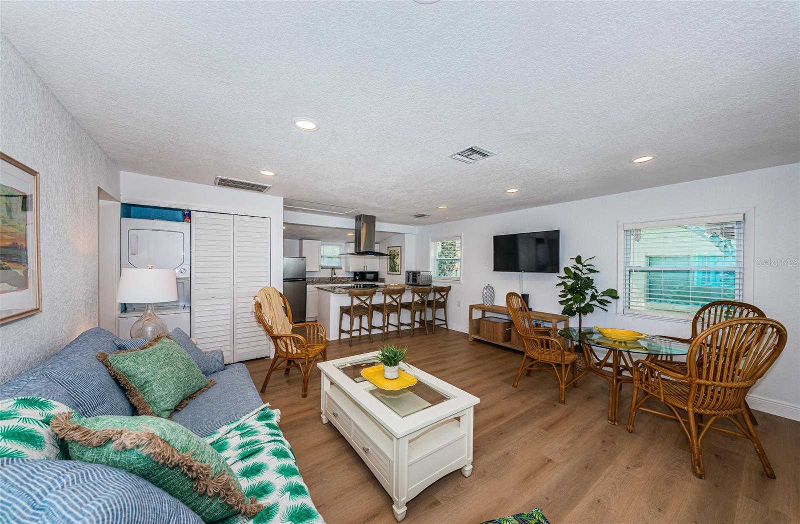 Image 47 of 73 For 504 70th Avenue