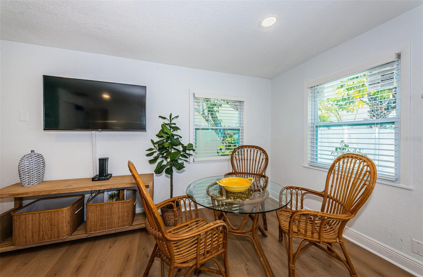 Image 50 of 73 For 504 70th Avenue