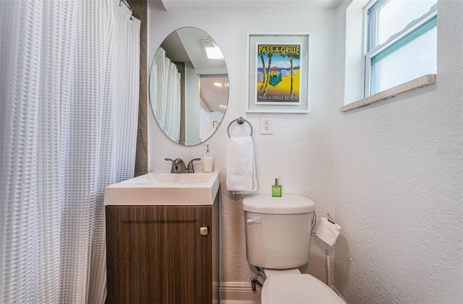 Image 60 of 73 For 504 70th Avenue