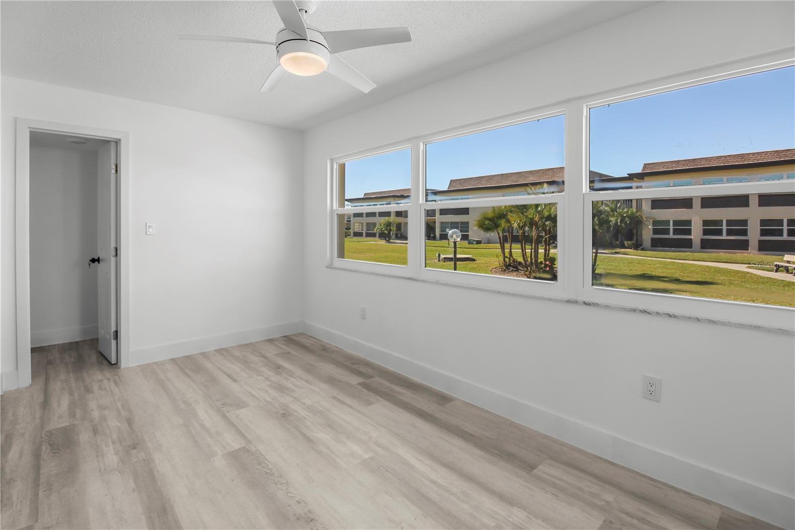 Image 11 of 30 For 4754 Marine Parkway 103