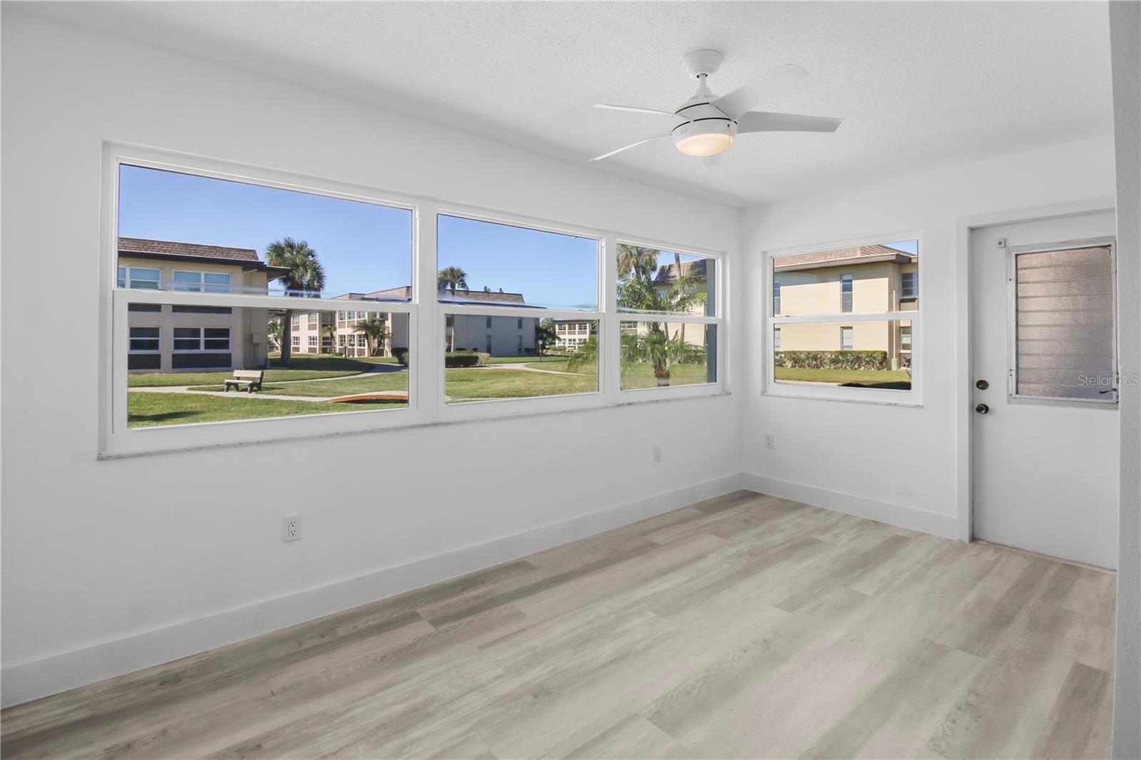 Image 13 of 30 For 4754 Marine Parkway 103