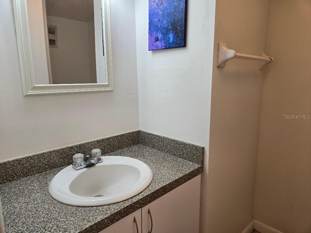 Image 29 of 41 For 4908 38th Way S 103