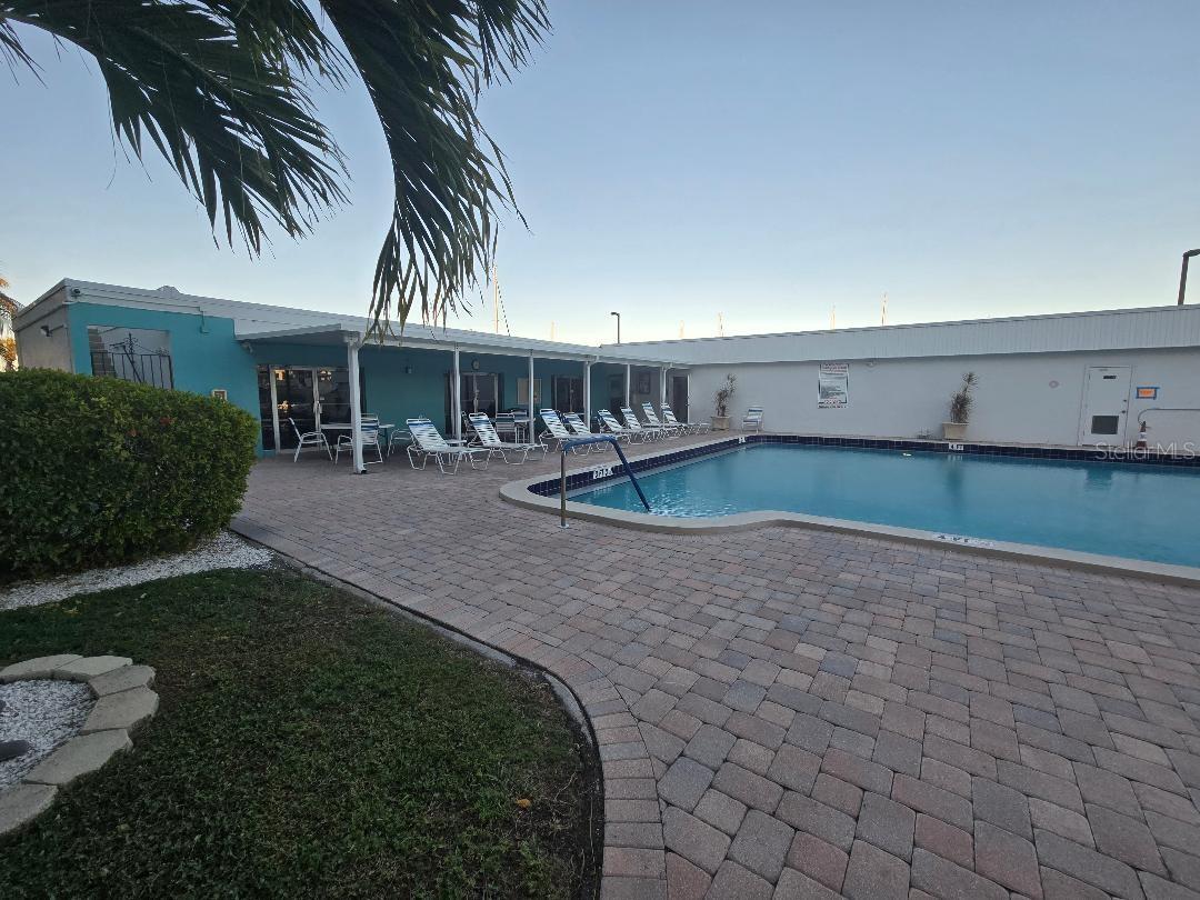 Image 35 of 41 For 4908 38th Way S 103