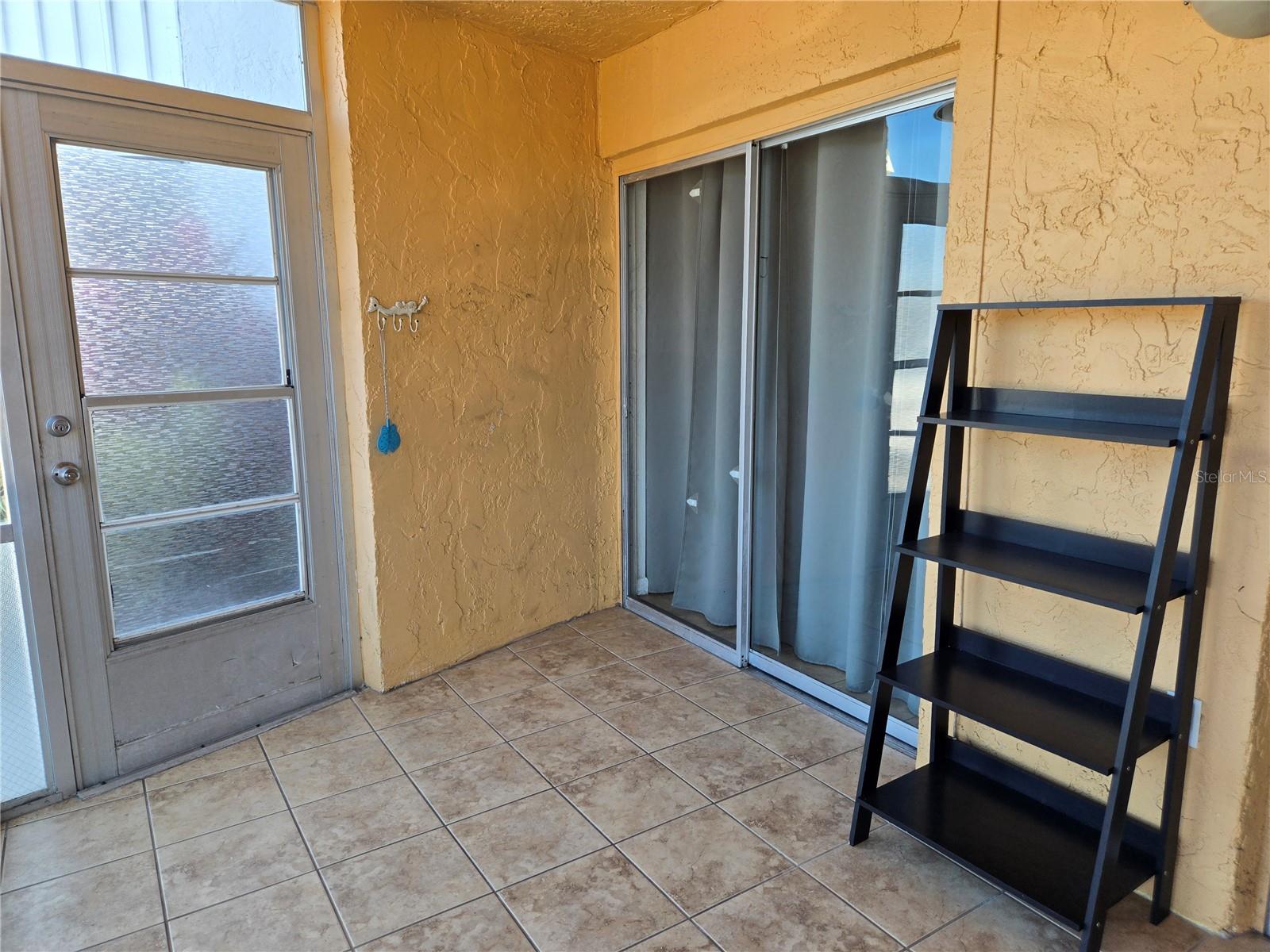 Image 6 of 41 For 4908 38th Way S 103