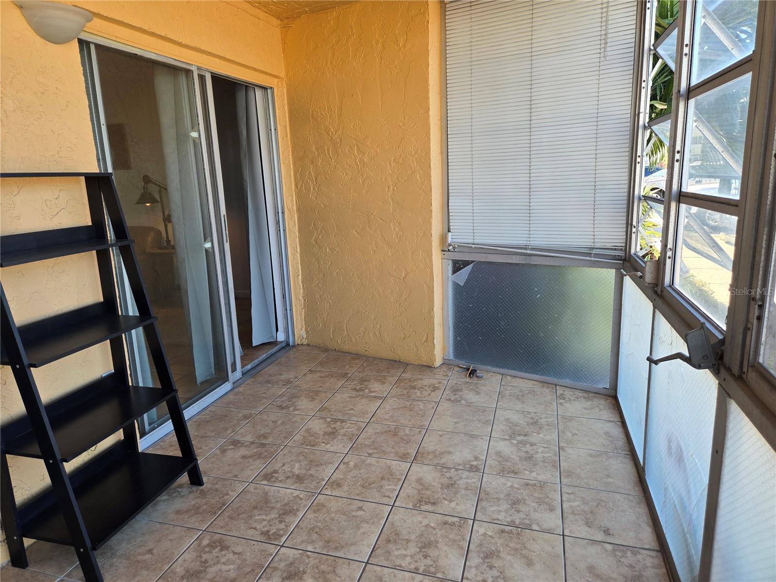 Image 7 of 41 For 4908 38th Way S 103