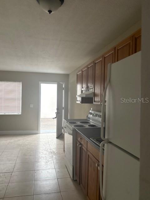 Image 4 of 11 For 1567 Missouri Avenue 2