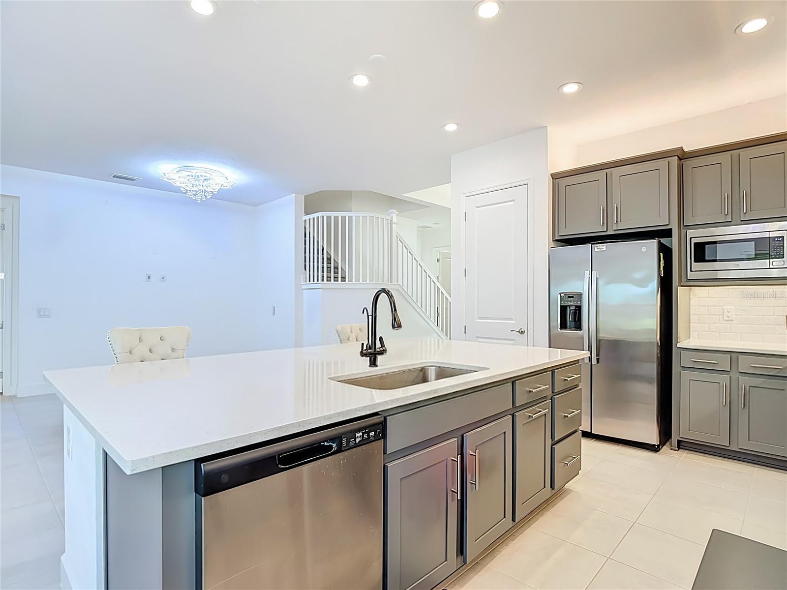 Image 16 of 45 For 32676 Tree Of Life Avenue